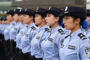 警察女儿吃瓜比赛视频,趣味横生展现警界风采