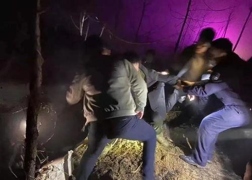 轻生女子在线吃瓜视频,轻生女子在线吃瓜，引发网友热议